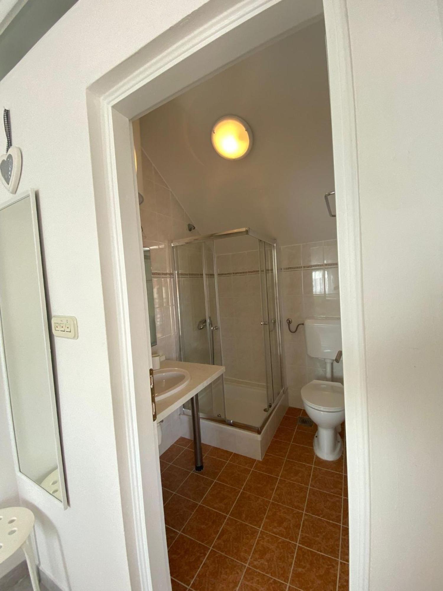 Apartments Olea Раб Екстериор снимка