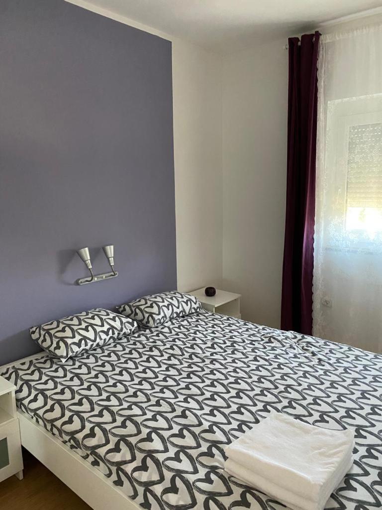 Apartments Olea Раб Екстериор снимка