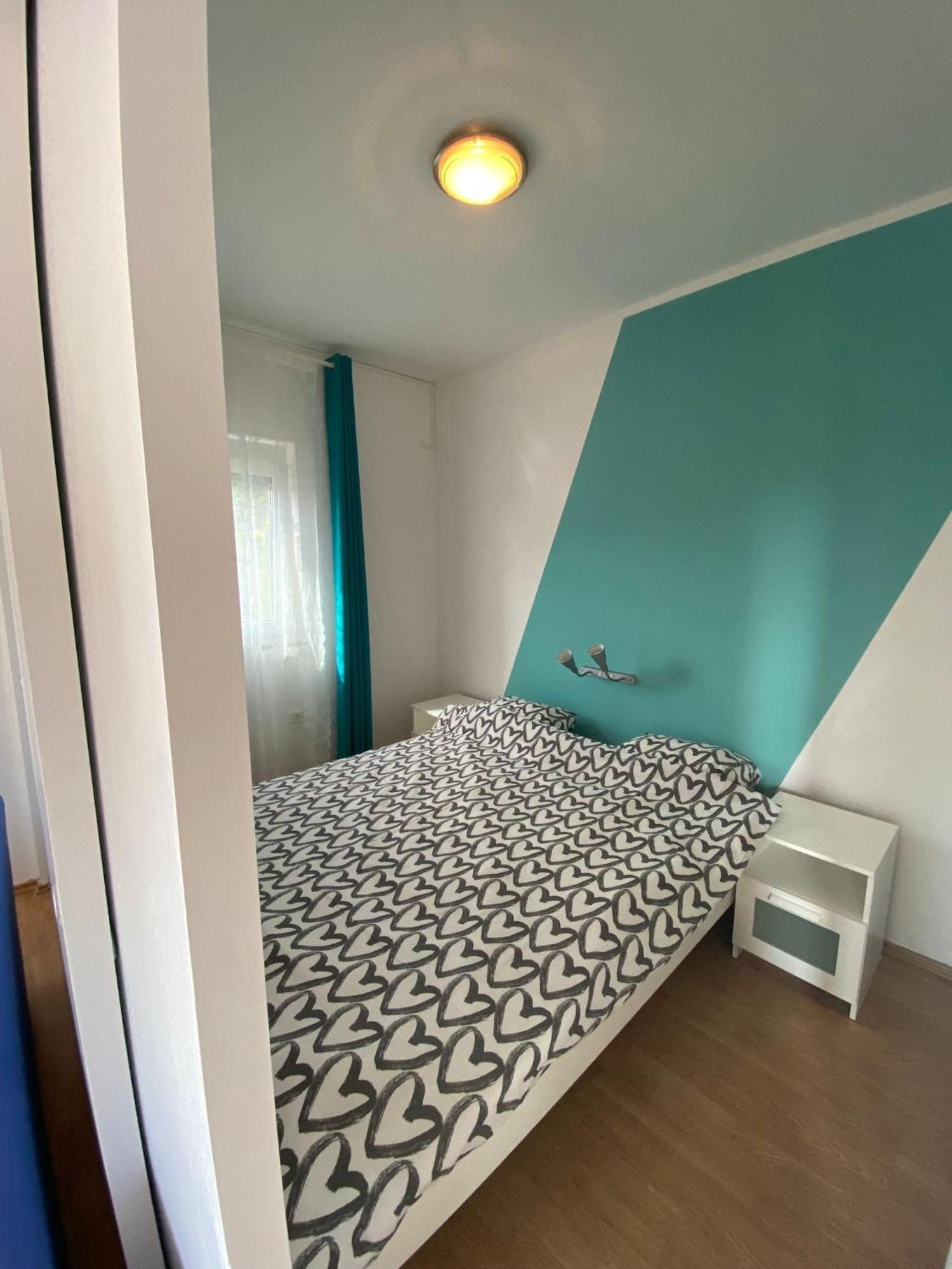 Apartments Olea Раб Екстериор снимка