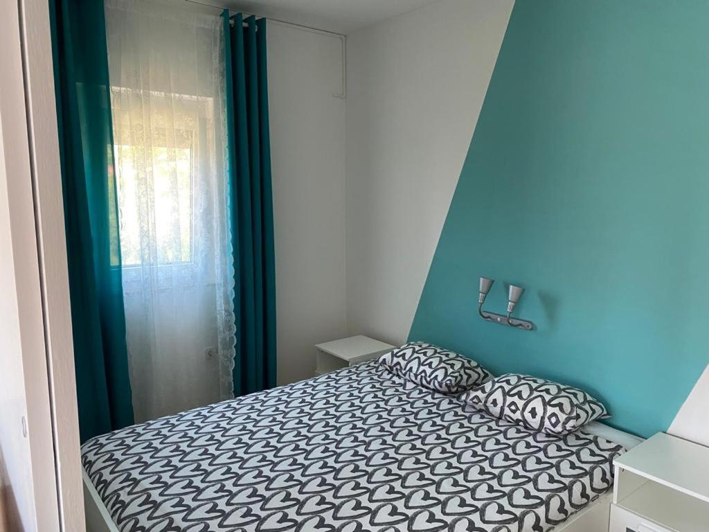 Apartments Olea Раб Екстериор снимка
